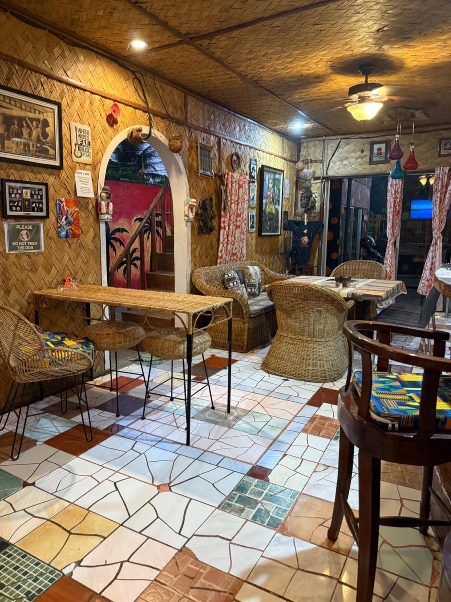 拉拉潘兹住宿加早餐旅馆 公主港 外观 照片